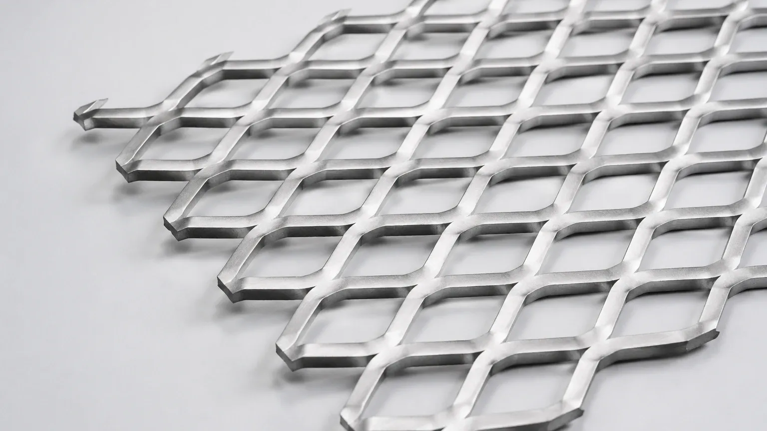 10 Gauge Expanded Metal 10 Gauge Expanded Metal visual guide