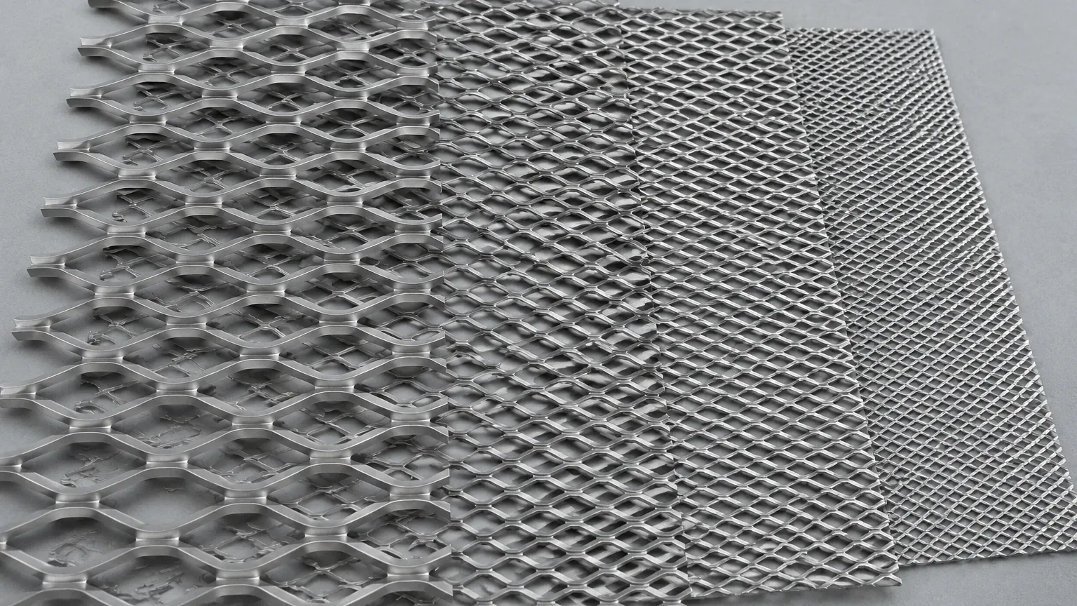 Aluminum Expanded Metal Size Chart visual guide
