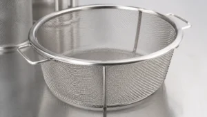 Strainer Basket Oxo visual guide