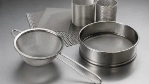 Strainer vs Sifter visual guide