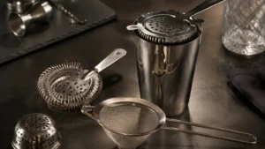 Strainers Cocktail visual guide